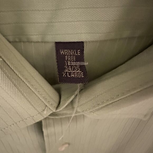 Arrow long sleeved button down shirt satin green twill “I love that for you” XL - Picture 3 of 11